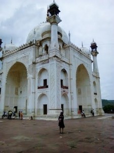bibika-mar-placeview-960×300